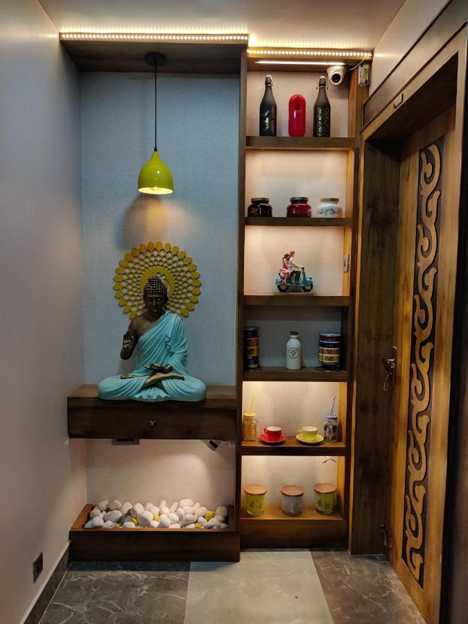 Sakuntala Residency Hotel บูบันเนสชวาร์ ภายนอก รูปภาพ
